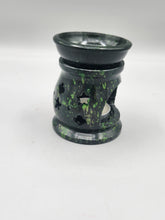 Load image into Gallery viewer, AROMA OIL INCENSE BURNER - SOAPSTONE - GREEN
