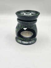 Load image into Gallery viewer, AROMA OIL INCENSE BURNER - SOAPSTONE - GREEN
