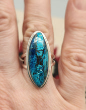 Load image into Gallery viewer, CHRYSOCOLLA RING - SIZE 8.5 - TEARDROP SHAPED
