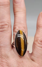 Load image into Gallery viewer, TIGER EYE RING - SIZE 9
