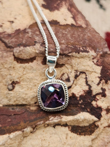 AMETHYST SQUARE NECKLACE