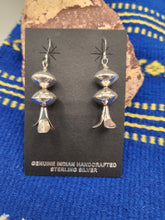 Load image into Gallery viewer, SQUASH BLOSSOM SEAMLESSS BEADED EARRINGS - STERLING SILVER
