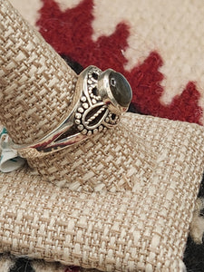 LABRADORITE RING -SIZE 11 -ROUND