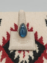 Load image into Gallery viewer, LABRADORITE RING - SIZE 10 - TEARDROP
