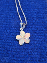 Load image into Gallery viewer, OPAL INLAY FLOWER NECKLACE- WHITE OR BLUE
