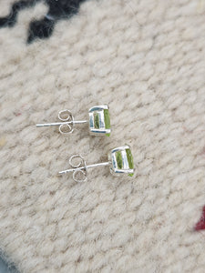 PERIDOT MINI POST STYLE EARRINGS- 5 MM X 7 MM - OVAL