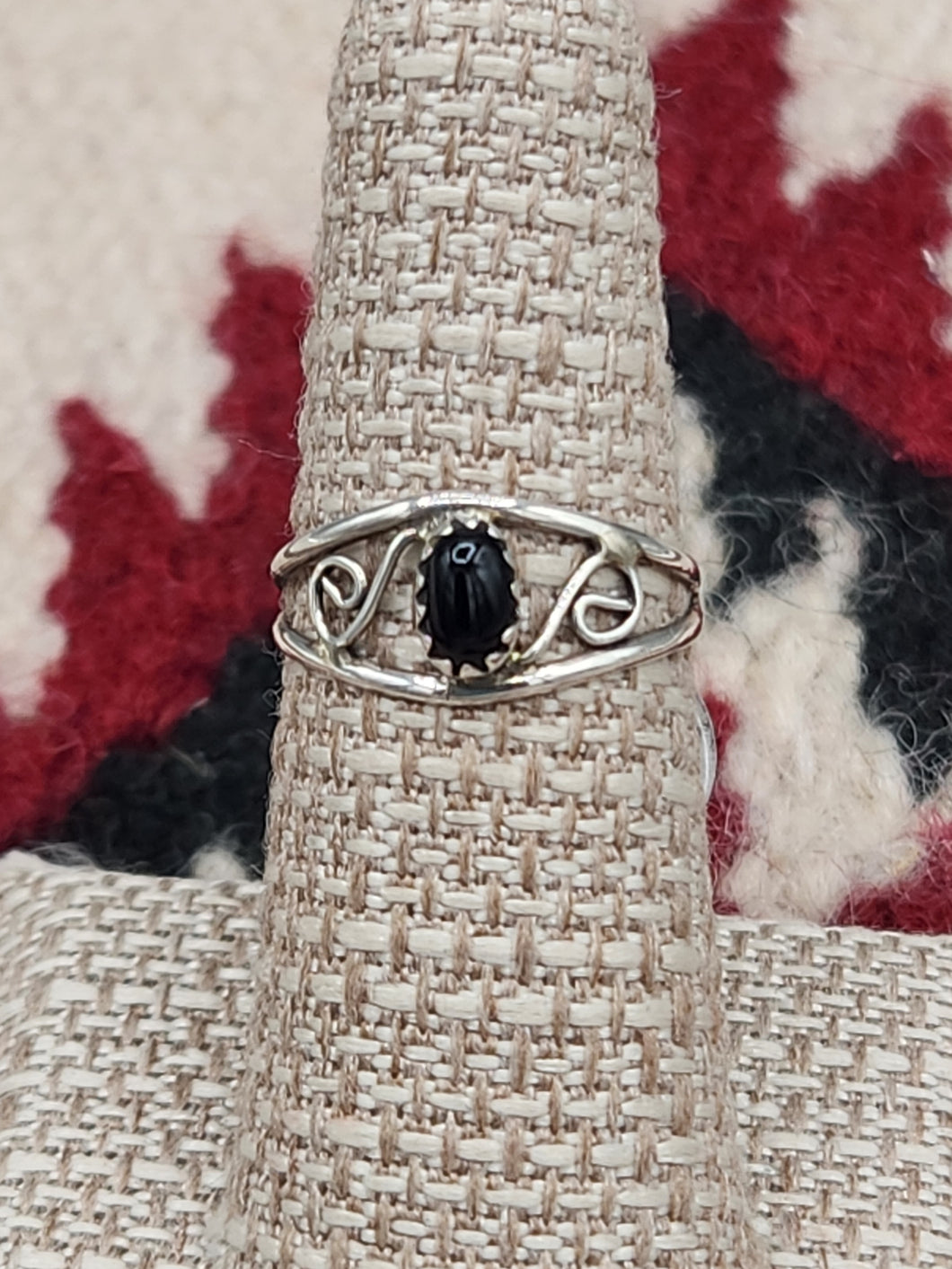 ONYX RING  - SIZE 9-7-5.5 - JUDY LINCOLN