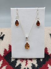 Load image into Gallery viewer, CITRINE TEARDROP NECKLACE SET
