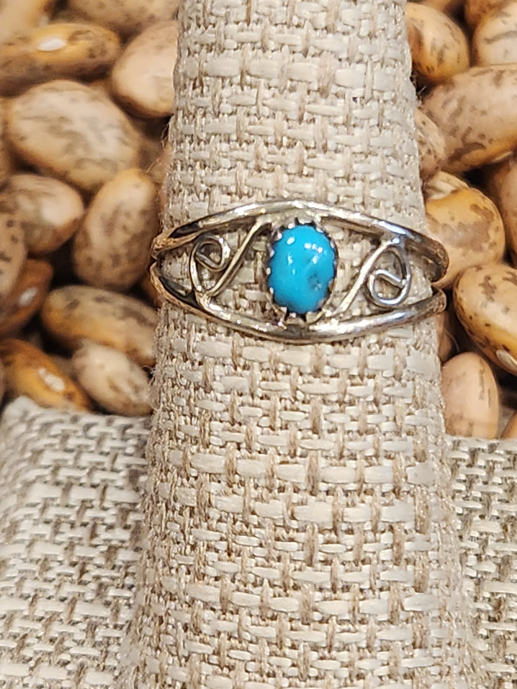 TURQUOISE RING - SIZES 6 - 7 - 8 - JUDY LINCOLN