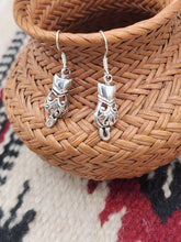 Load image into Gallery viewer, CAT REAR SILHOUETTE EARRINGS  - STERLING SILVER
