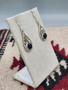 ONYZ FILIGREE EARRINGS - STERLING SILVER