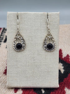 ONYZ FILIGREE EARRINGS - STERLING SILVER