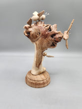 Load image into Gallery viewer, WOODEN MUSHROOM WITH BEES
