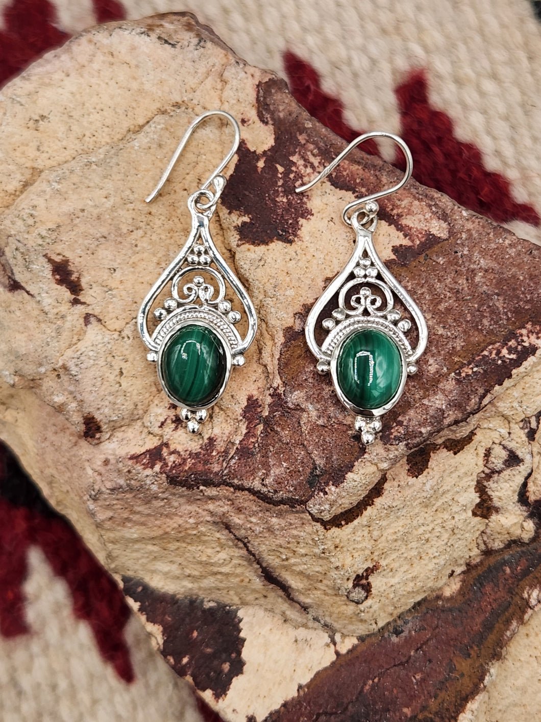 MALACHITE EARRINGS  - OVAL