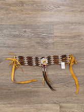 Load image into Gallery viewer, 5 STRAND AMBER HORN &amp; ABALONE CHOKER
