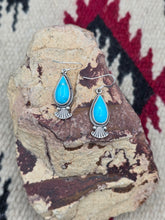 Load image into Gallery viewer, TURQUOISE TEARDROP EARRINGS - VERLEY BETONE
