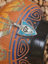 Load image into Gallery viewer, TURQUOISE CHIP INLAY ARROWHEAD PENDANT FEATURING BEAR - MEDIUM
