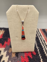 Load image into Gallery viewer, SPINY OYSTER - OPAL - JET INLAY NECKLACE on 16&quot;BOX CHAIN - ZUNI
