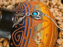 Load image into Gallery viewer, BEAR PAW NECKLACE WITH TURQUOISE &amp; 2 FEATHERS - LEE SHORTY
