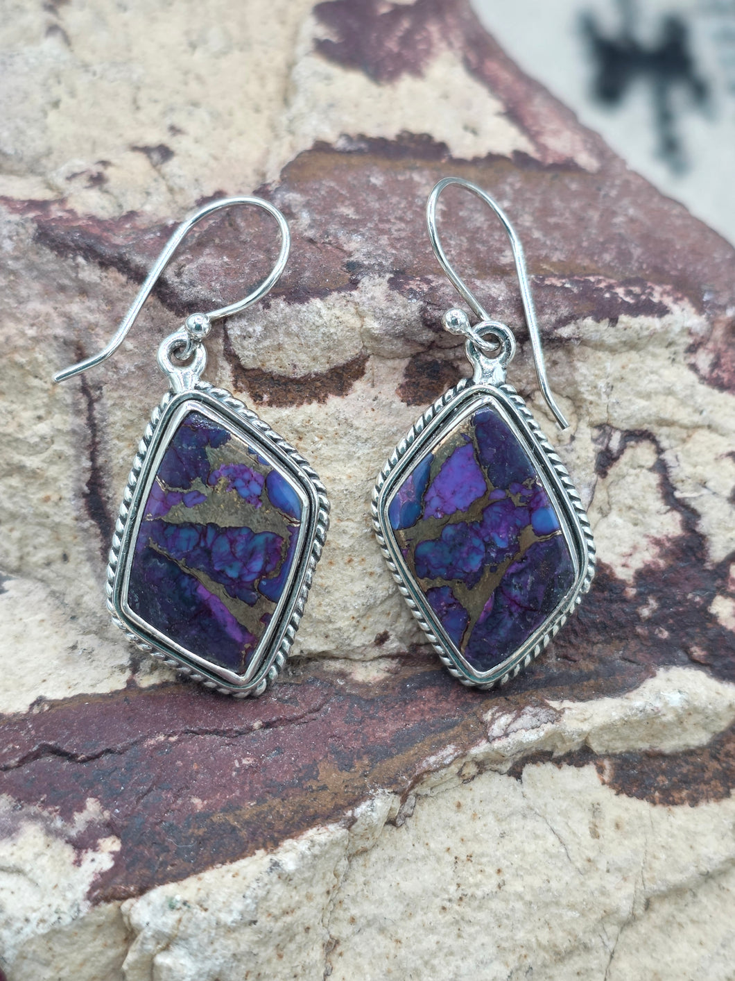 PURPLE COPPER TURQUOISE EARRINGS - GEOMETRIC