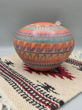 Load image into Gallery viewer, NAVAJO ETCHWARE SEED POT - EDGAR GEORGE
