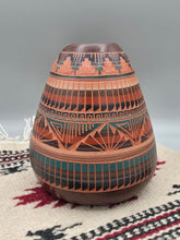 Load image into Gallery viewer, NAVAJO ETCHWARE POTTERY - EDGAR GEORGE
