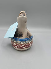 Load image into Gallery viewer, WEDDING VASE HORSEHAIR POTTERY- SAM
