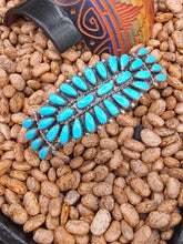 Load image into Gallery viewer, TURQUOISE CLUSTER BRACELET- LOUISE MORGAN
