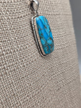Load image into Gallery viewer, KINGMAN TURQUOISE NECKLACE  - RECTANGLE
