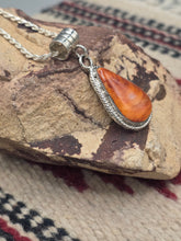 Load image into Gallery viewer, SPINY OYSTER SHELL TEARDROP NECKLACE - GREG YAZZIE
