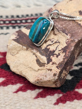 Load image into Gallery viewer, AZURITE NECKLACE  - RECTANGLE
