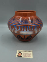 Load image into Gallery viewer, NAVAJO ETCHWARE POTTERY- RONALD SMITH
