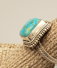 Load image into Gallery viewer, TURQUOISE RING - SIZE 9
