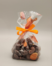 Load image into Gallery viewer, Dark Chocolate Cashews- 1 LB &amp; 8 oz
