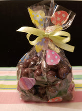 Load image into Gallery viewer, Milk Chocolate Cashews  1 LB  &amp;   8 oz
