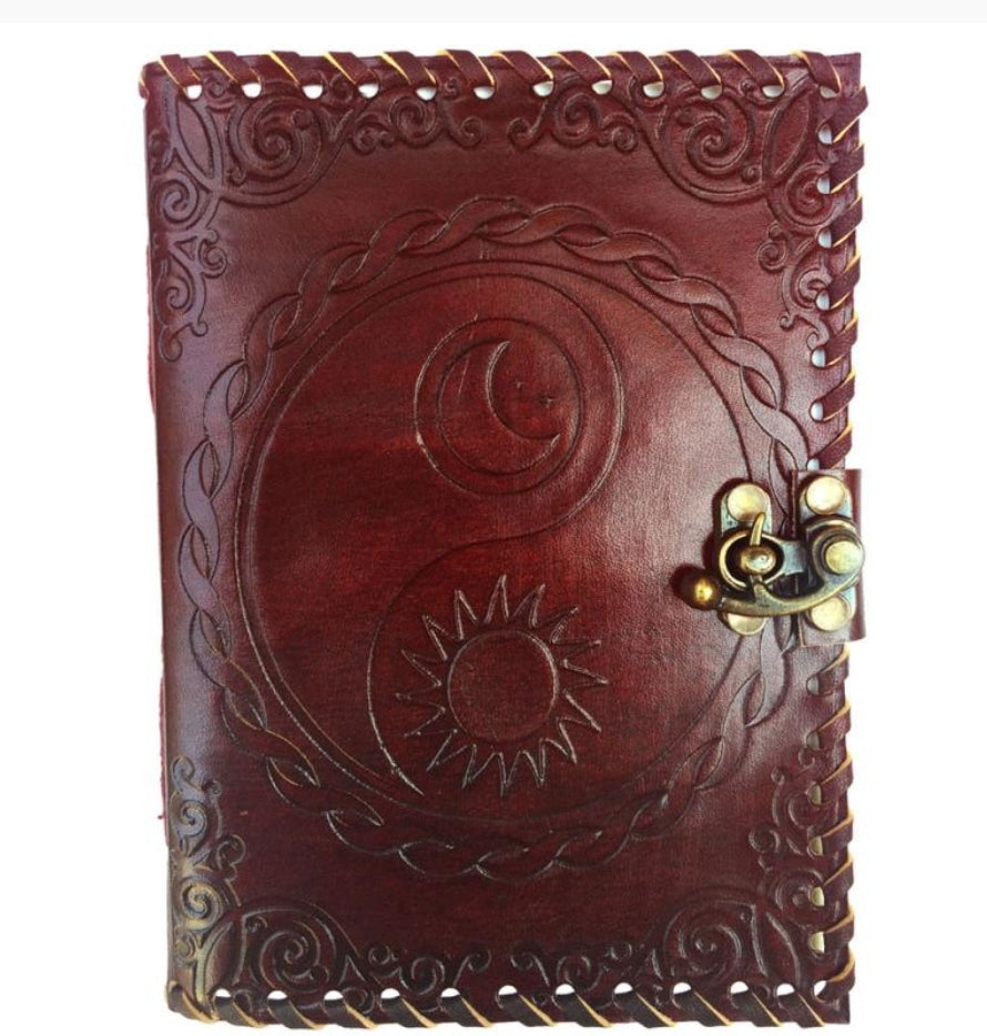 LEATHER LOCKING JOURNAL  - YIN YANG SUN MOON