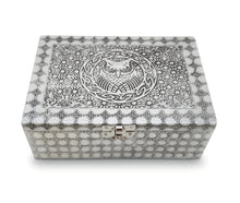 Load image into Gallery viewer, SILVER OWL METAL BOX
