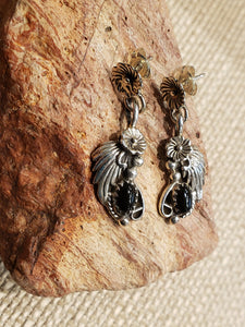 ONYX EARRINGS  - POST STYLE