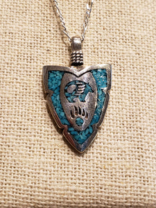 TURQUOISE CHIP INLAY ARROWHEAD PENDANT FEATURING BEAR - MEDIUM