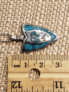 TURQUOISE CHIP INLAY ARROWHEAD PENDANT FEATURING BEAR - MEDIUM