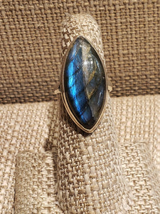 LABRADORITE RING -SIZE 7