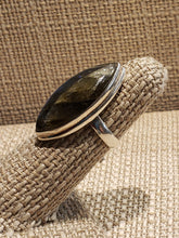 Load image into Gallery viewer, LABRADORITE RING -SIZE 7
