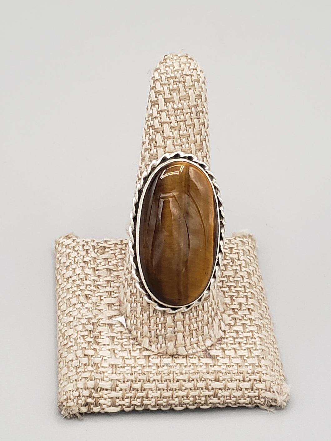 TIGER EYE RING - SIZE 10 - OVAL SHAPED