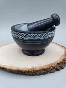 CELTIC MORTAR & PESTLE - BLACK