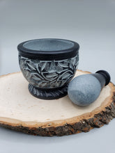 Load image into Gallery viewer, BLACK CARVED MORTAR &amp; PESTLE
