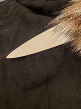 Load image into Gallery viewer, BONE KNIFE WITH COYOTE FUR
