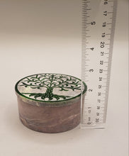 Load image into Gallery viewer, TREE OF LIFE SOAPSTONE BOX - GREEN ROUND
