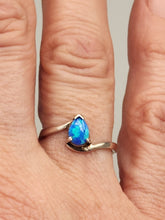 Load image into Gallery viewer, BLUE OR WHITE OPAL TEARDROP RING
