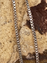 Load image into Gallery viewer, BEAR PAW NECKLACE WITH TURQUOISE &amp; 2 FEATHERS - LEE SHORTY
