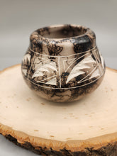 Load image into Gallery viewer, HORSEHAIR POTTERY - TOM VAIL JR
